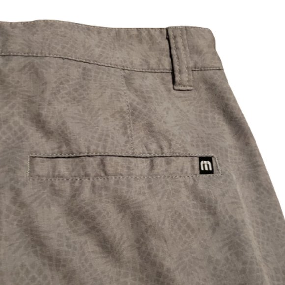 Travis Mathew Golf Shorts Athletic Summer Tennis Preppy Gray Men's 32 Pre-owned - Picture 3 of 5